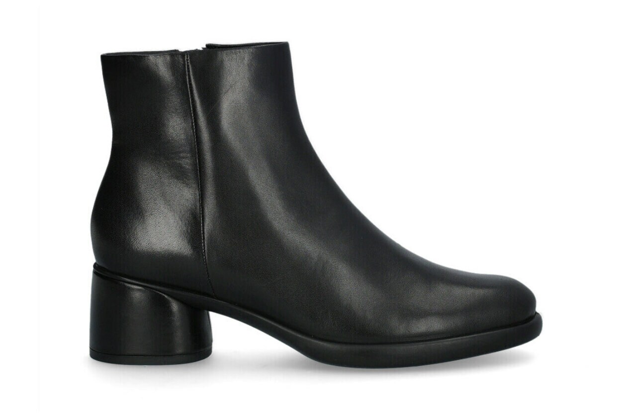 https://www.scorett.se/pub_docs/files/scorett_ecco_shoes-and-trends_v39_06.jpg