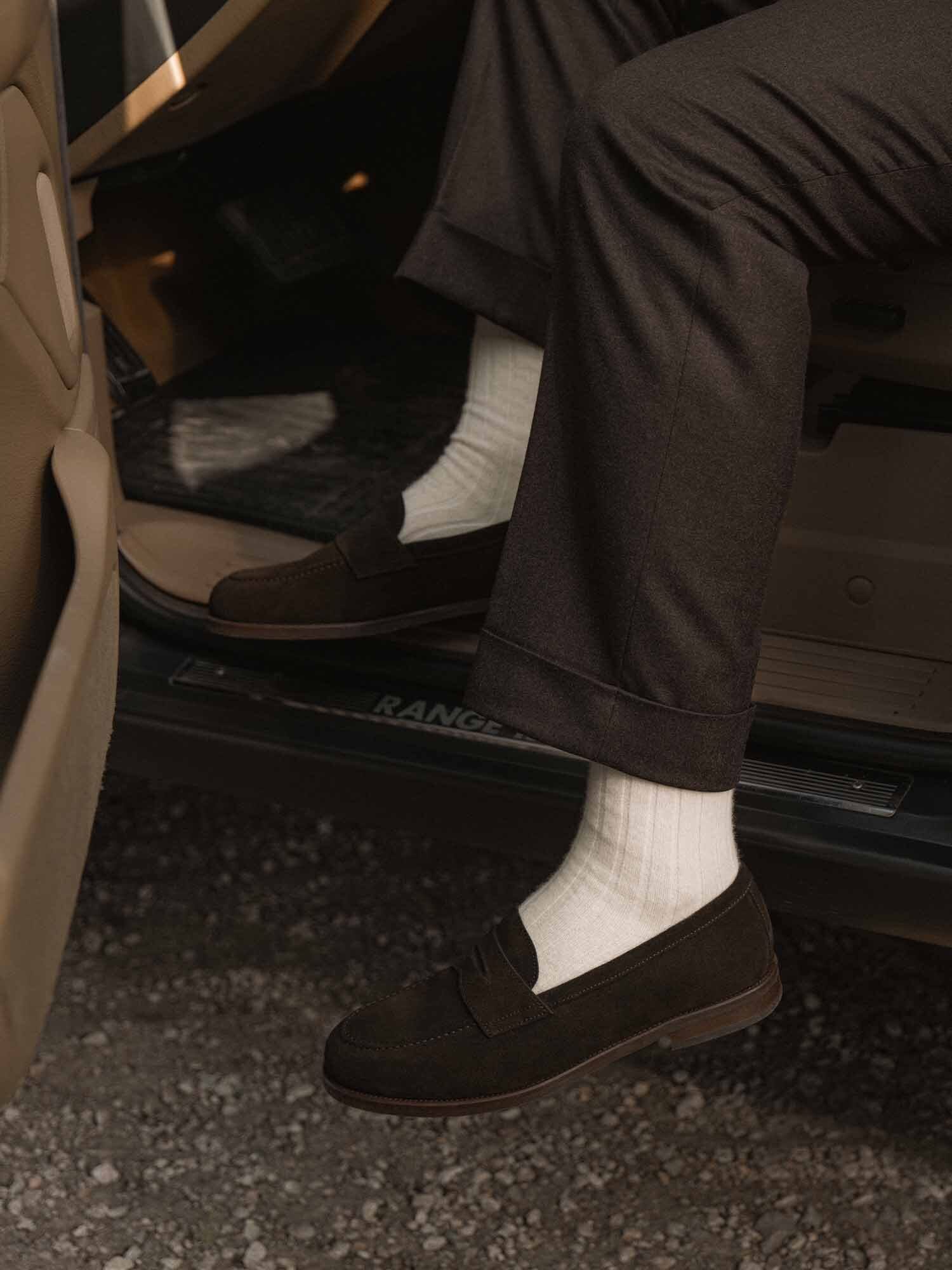 https://www.scorett.se/pub_docs/files/scorett_shoes-and-trends_herr_loafers_1.jpg