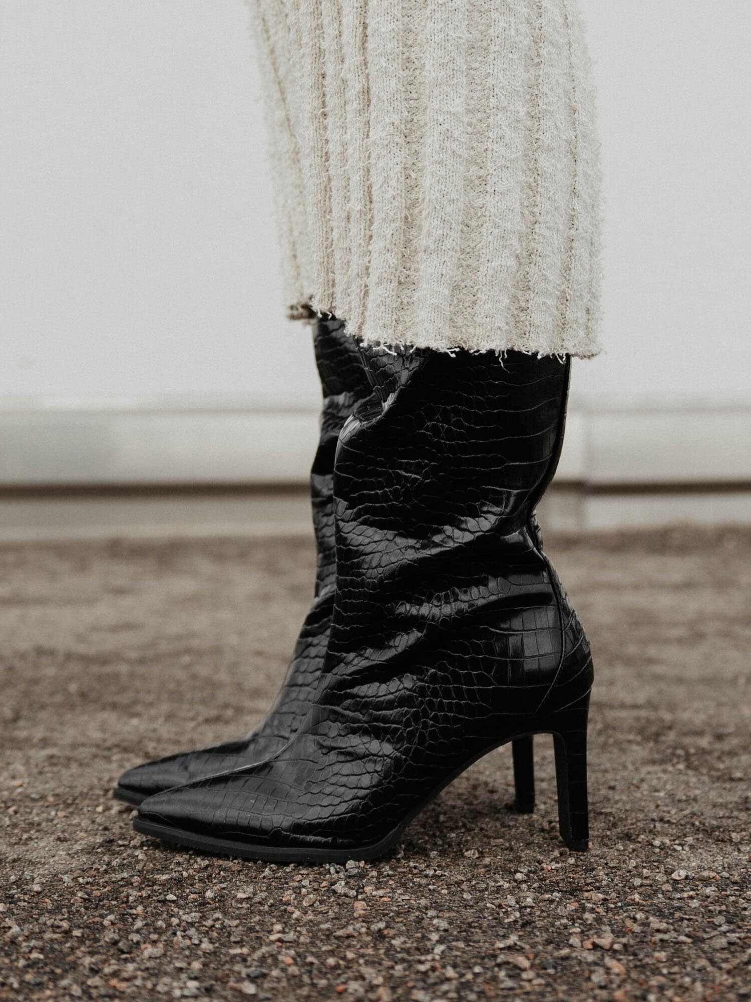 https://www.scorett.se/pub_docs/files/scorett_shoes-and-trends_tiamo_aw23_05.jpg