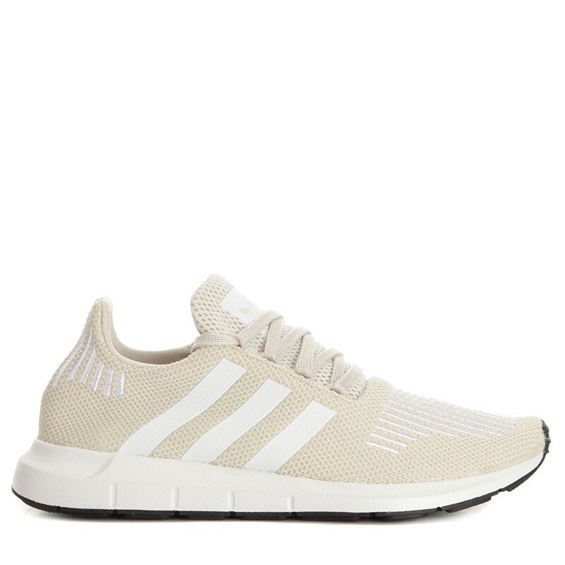 Swift Run Sneakers W