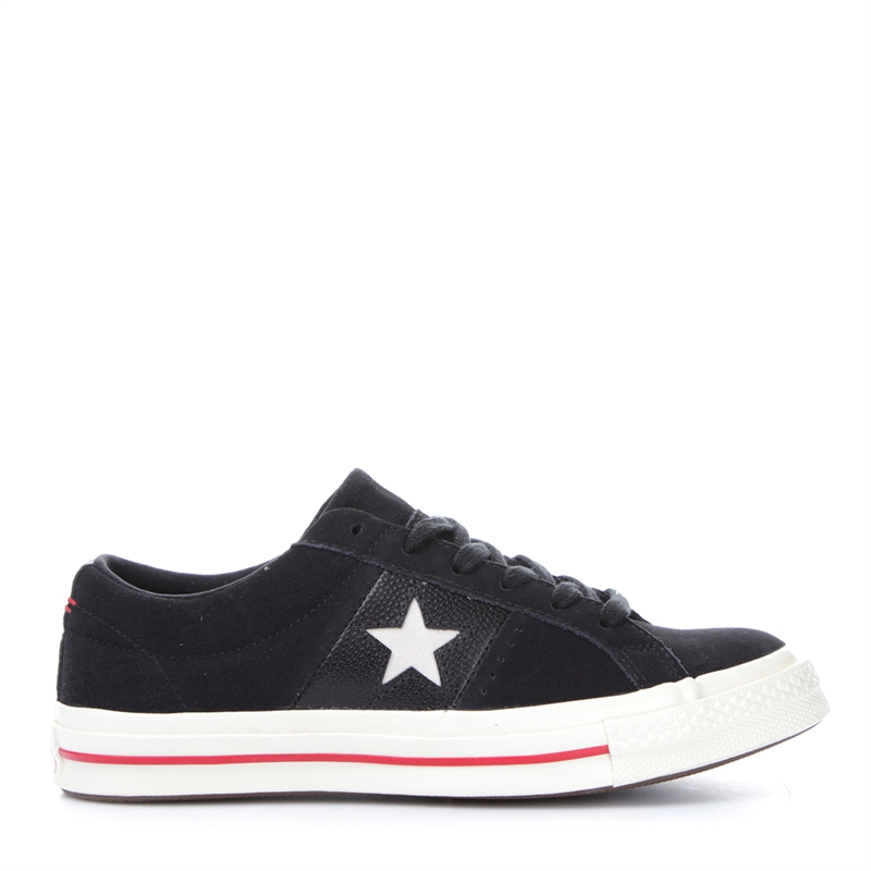 One Star Sneakers