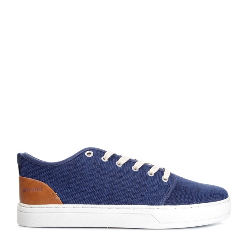L400 Casual