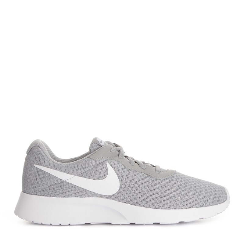 Tanjun Sneakers