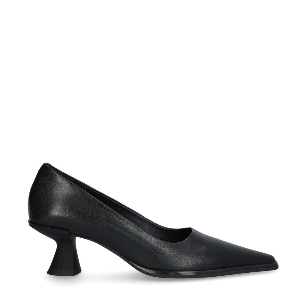 Tilly Pumps