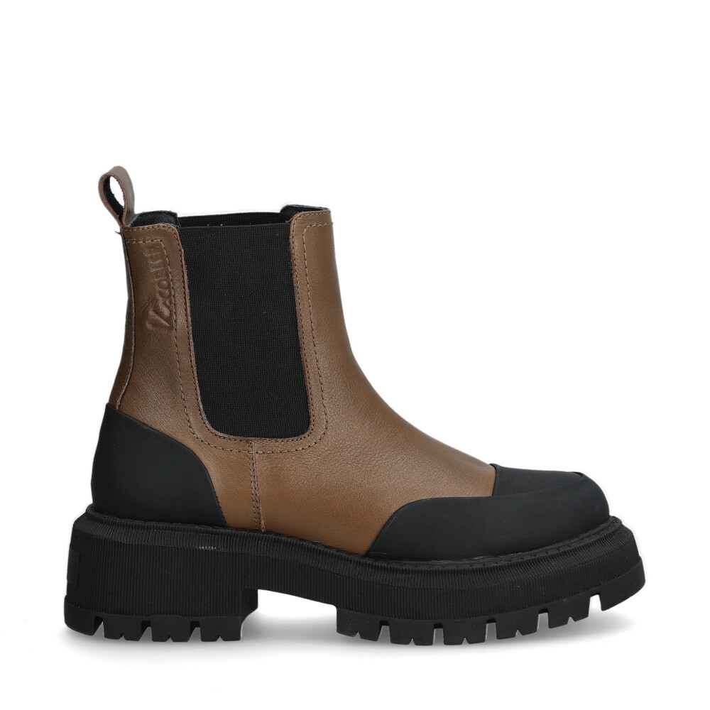 Wakefield Chelsea Boots