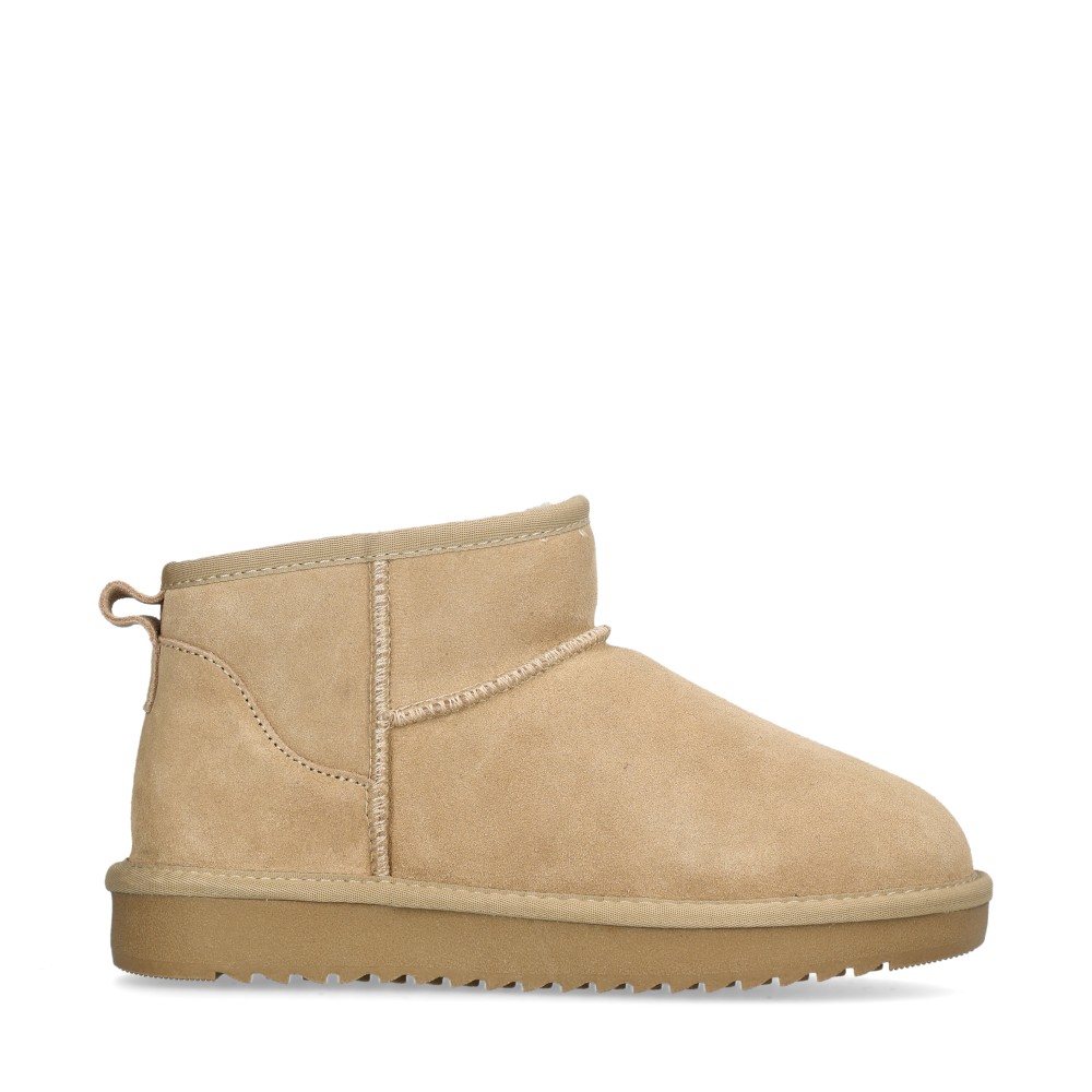 Sprightly Boots