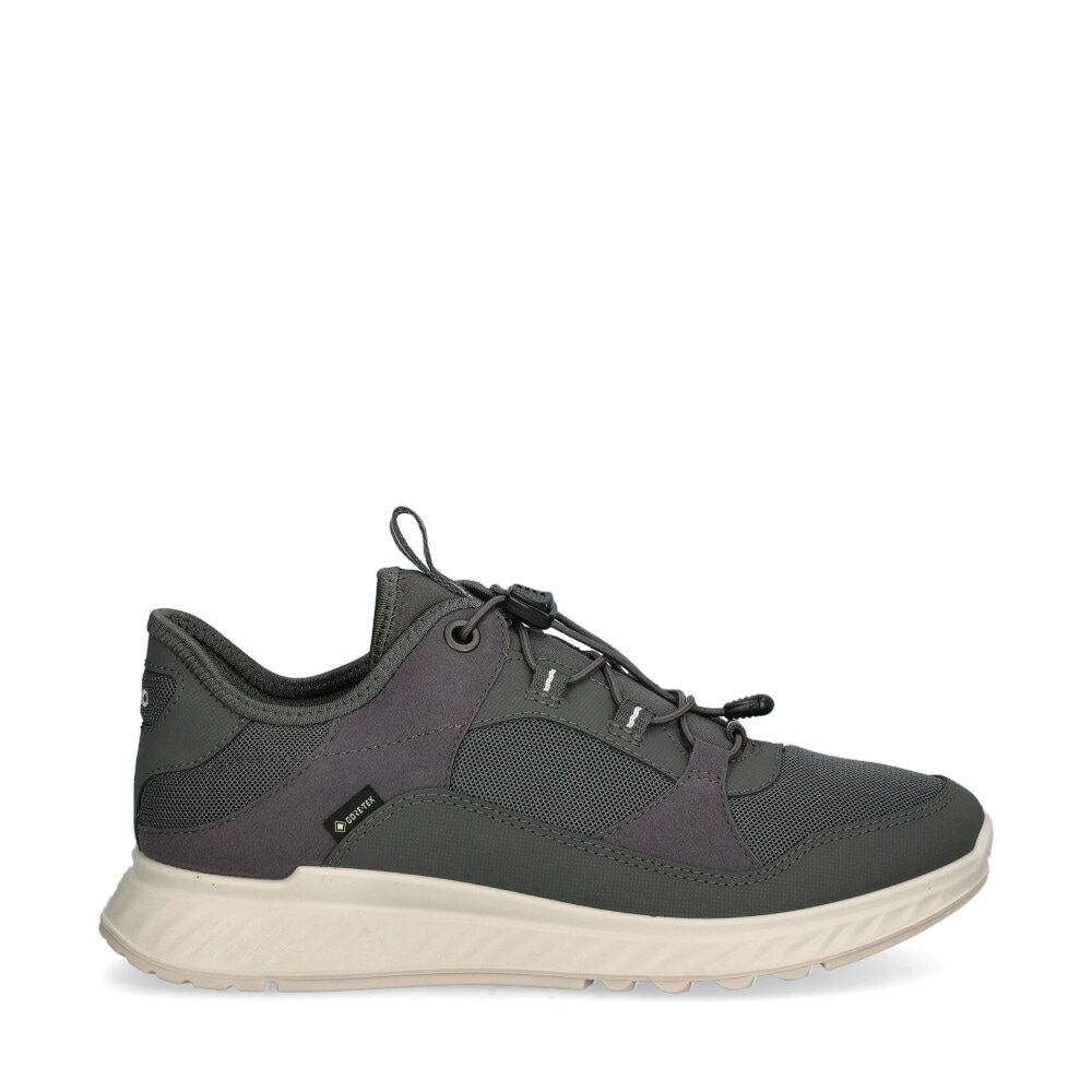Exostride Sneakers
