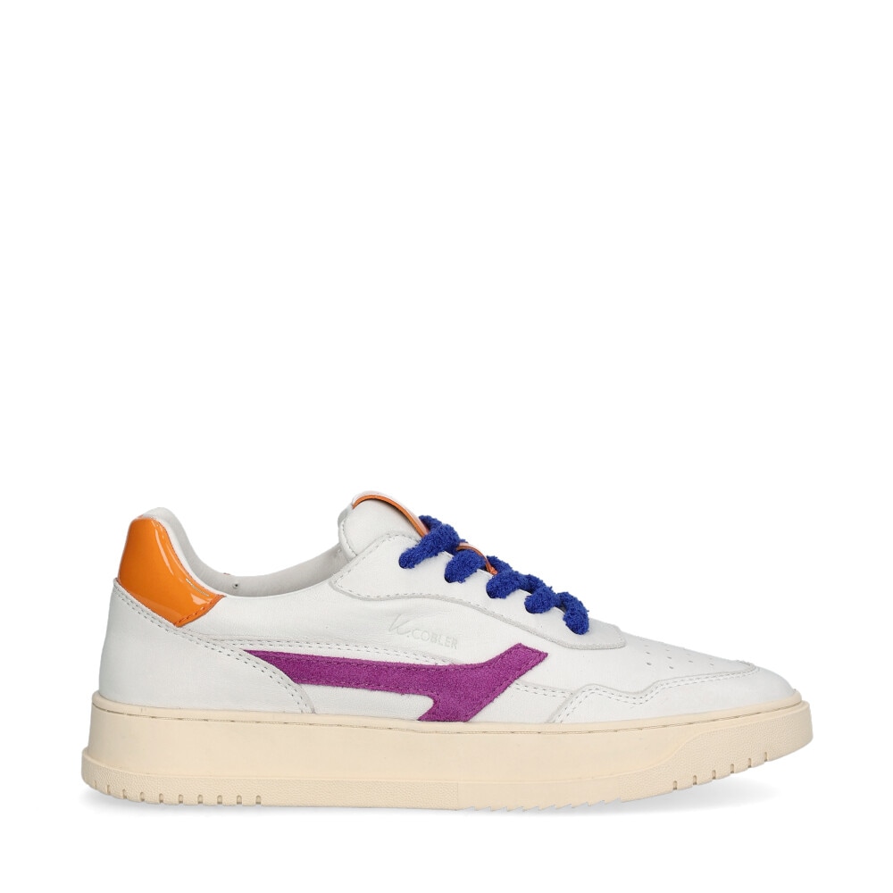 Mia Sneakers