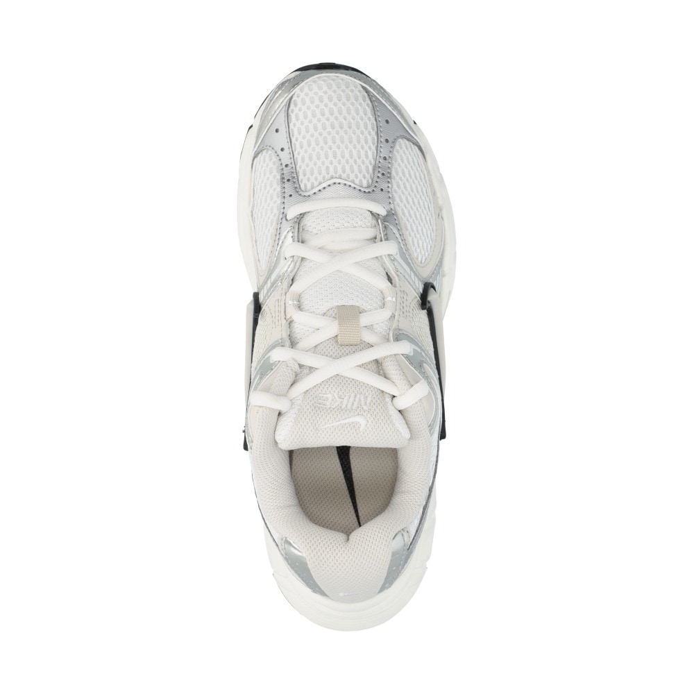 V5 RNR Sneakers