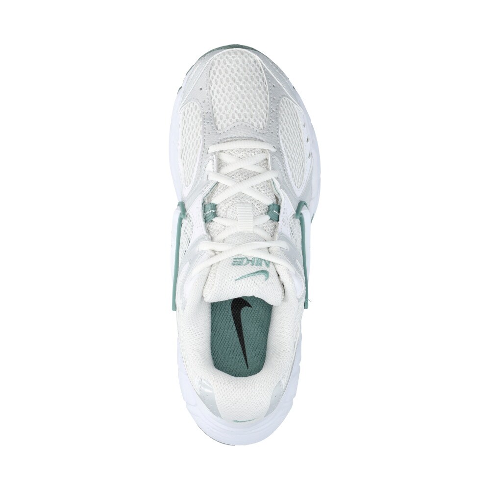 V5 RNR Sneakers