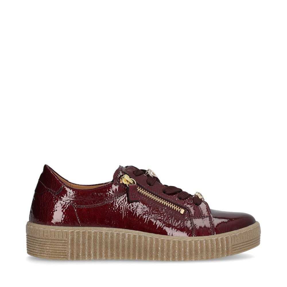 73.339.95 Sneakers