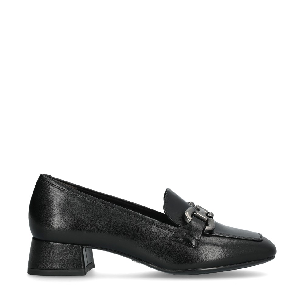 1-24349 Loafers