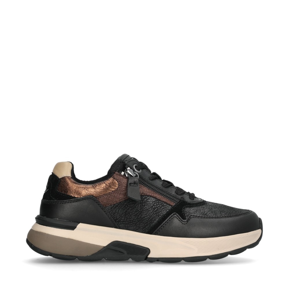 0105.01.006 Sneakers