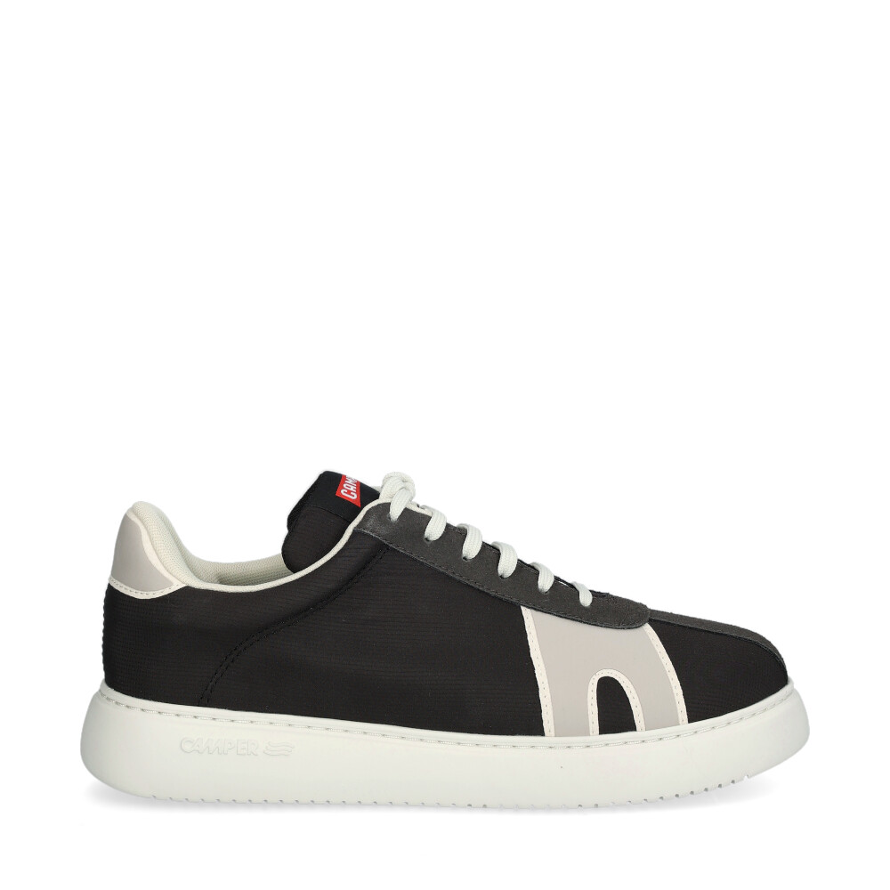K100806-003 Sneakers