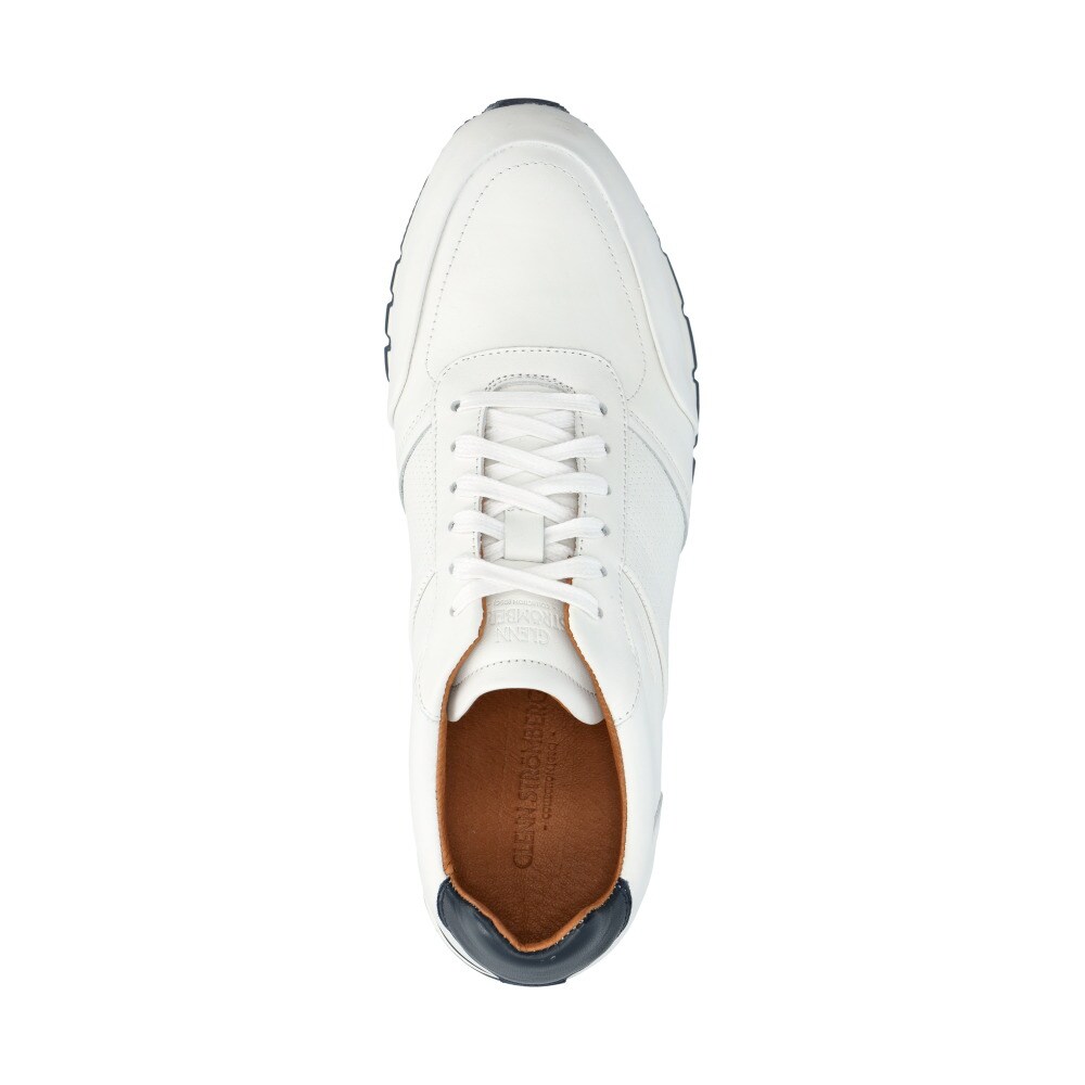 James Sneakers