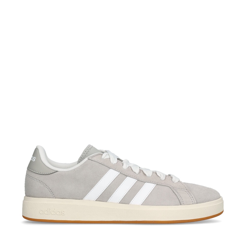 Grand Court Base Sneakers