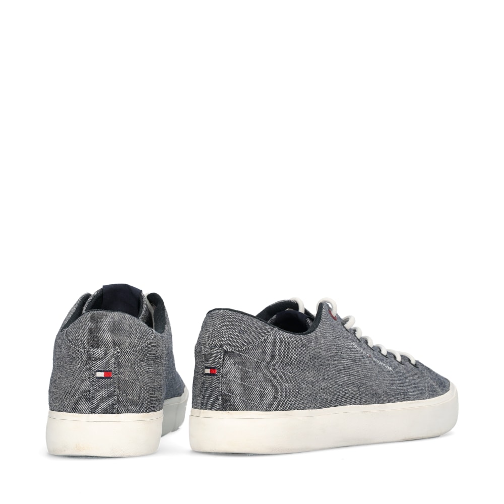 Reuse Tommy Hilfiger Sneakers