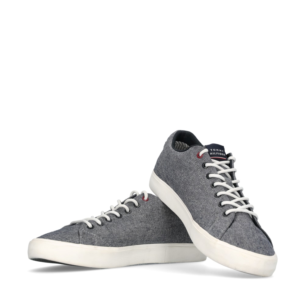 Reuse Tommy Hilfiger Sneakers