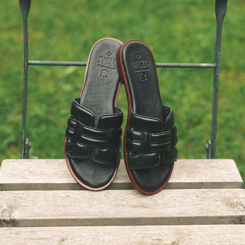 Araza Sandaler