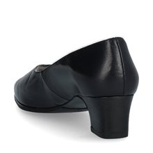 Reuse Scholl Pumps